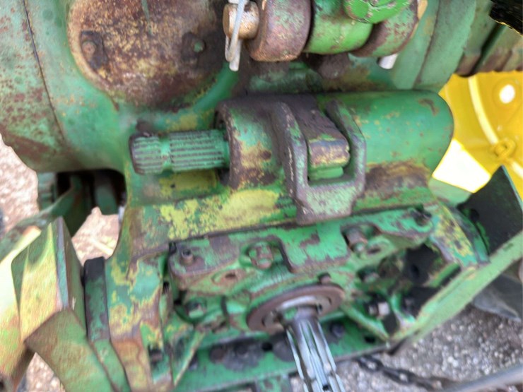 john-deere-2510-image-22