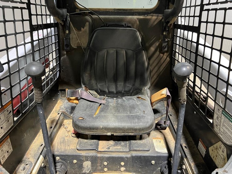 2015-bobcat-s510-image-17