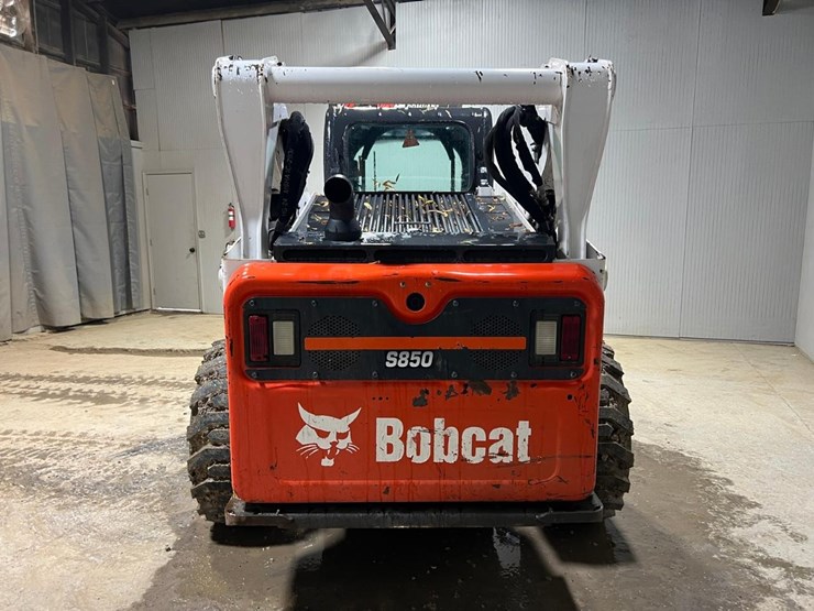 2021-bobcat-s850-image-4
