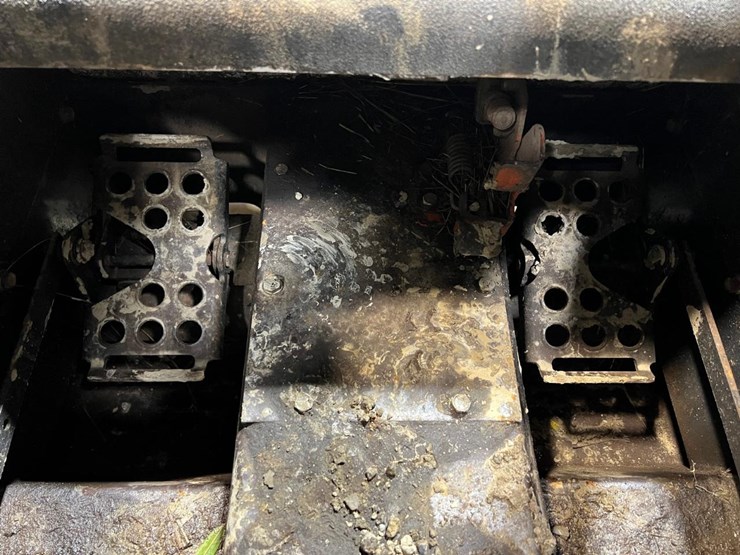 bobcat-773g-image-25