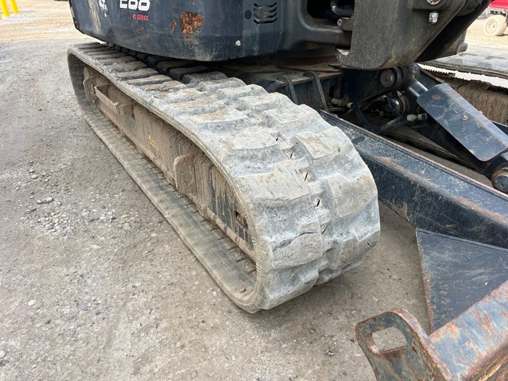 2022-bobcat-e88-image-22