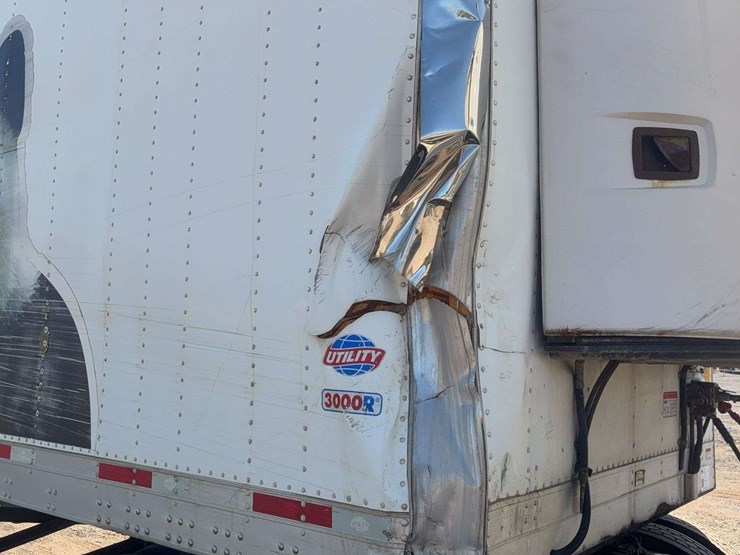 2020-utility-3000r-reefer-image-20
