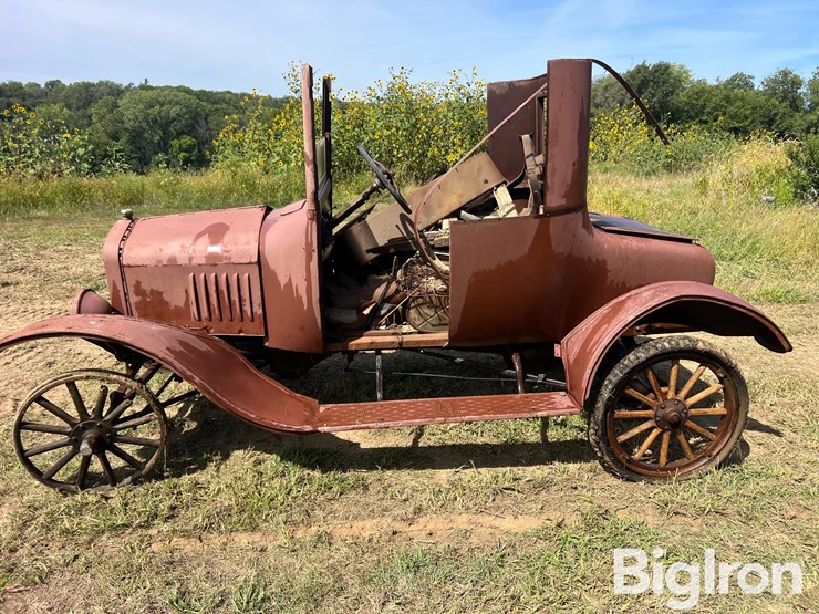 1924-ford-model-t-image-8