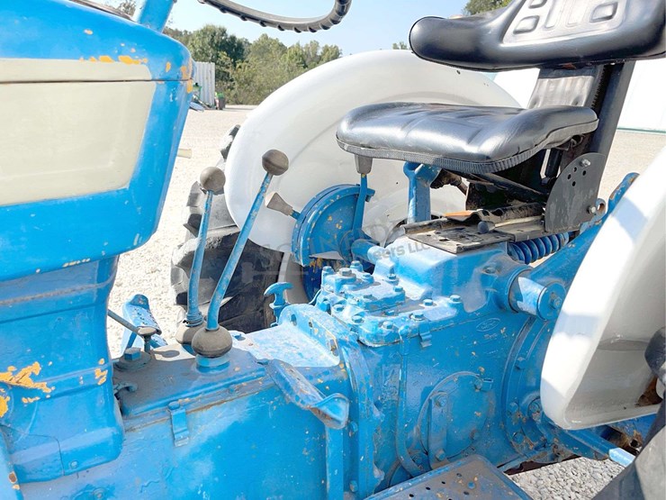 ford-3400-image-16