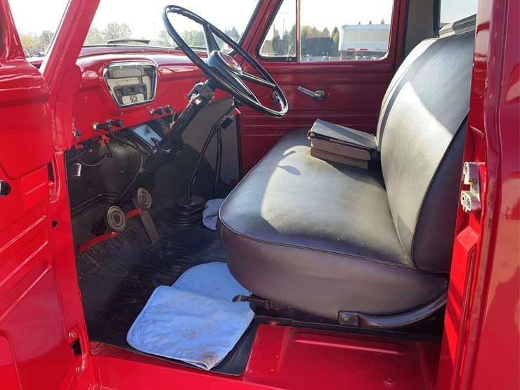 1953-ford-f600-image-24