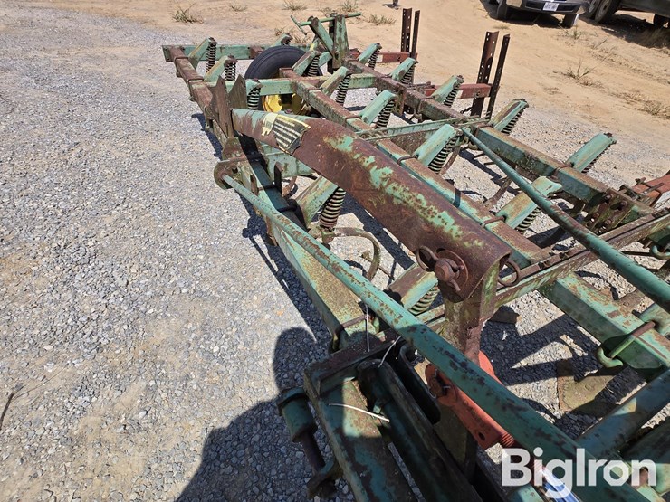 john-deere-1100-image-14