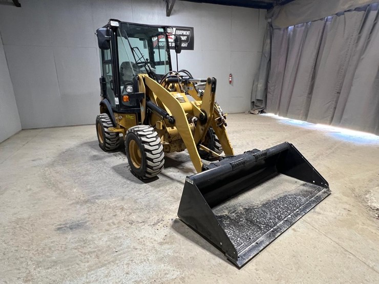 2017-caterpillar-903c2-image-7