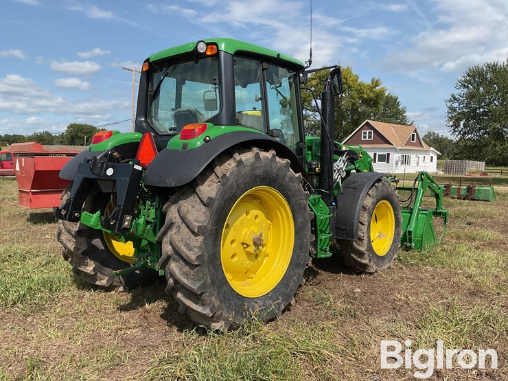 2015-john-deere-6125m-image-5