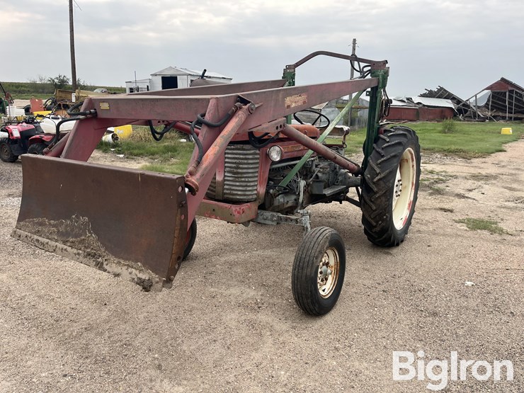 1963-massey-ferguson-65-image-1