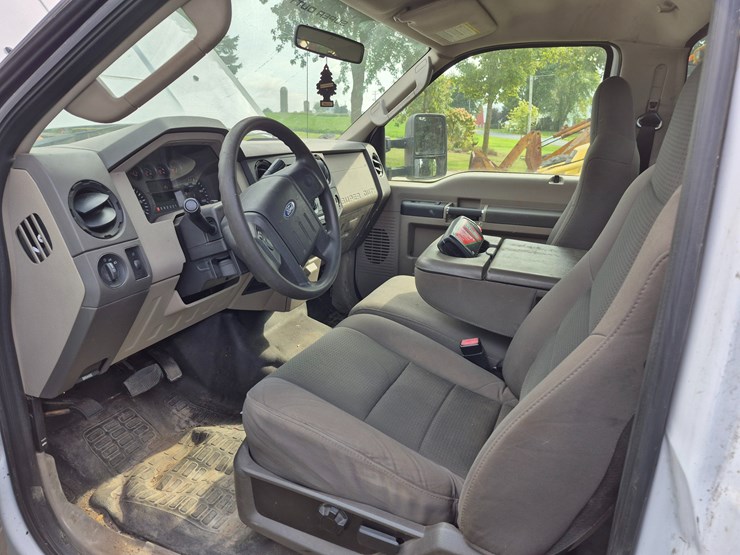 1999-ford-f550-sd-image-18