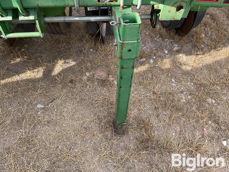 john-deere-1710-image-13