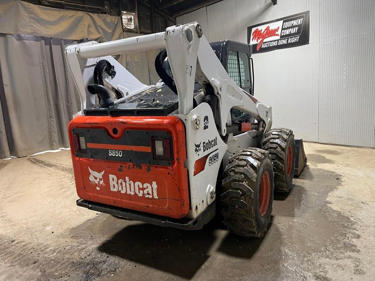 2021-bobcat-s850-image-5