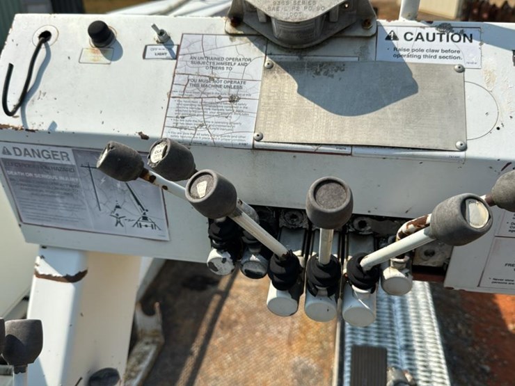 2007-international-durastar-4300-image-26