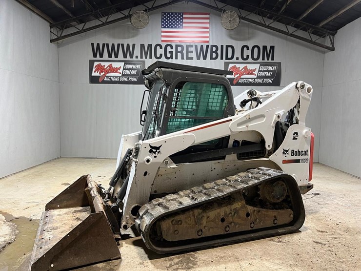 2016-bobcat-t870-image-1