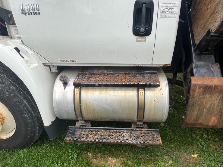 international-durastar-4300-image-14