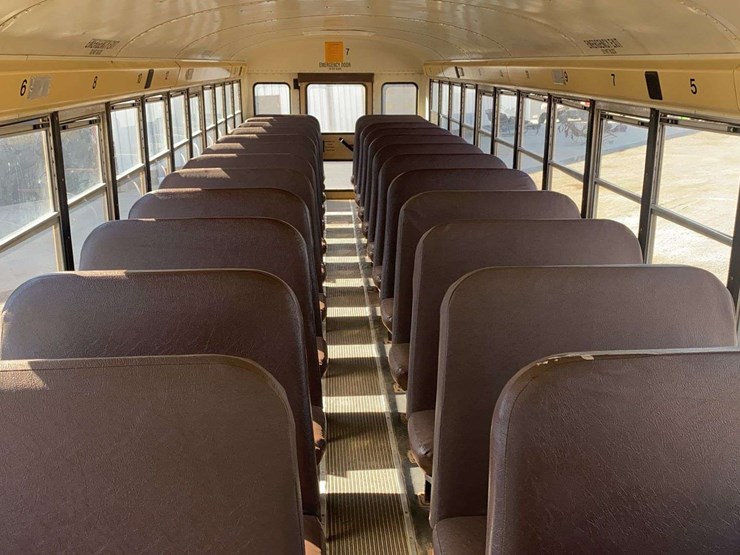 2007-ic-bus-pb105-school-bus-image-20