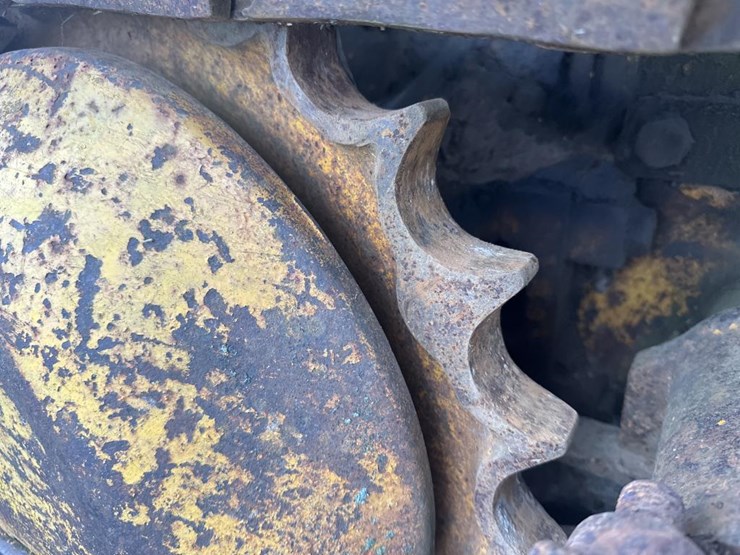 john-deere-350-image-50