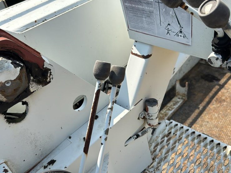 2007-international-durastar-4300-image-27