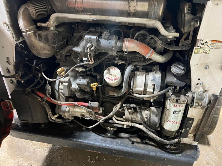 2023-bobcat-t770-image-16