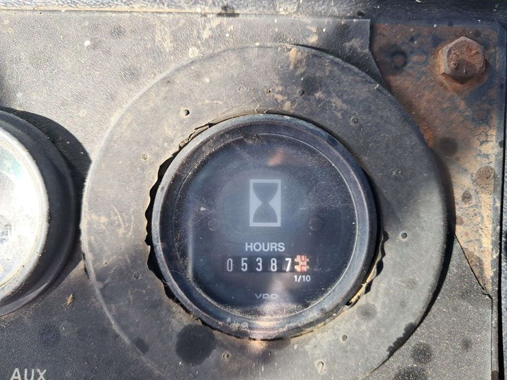 deere-310c-image-30