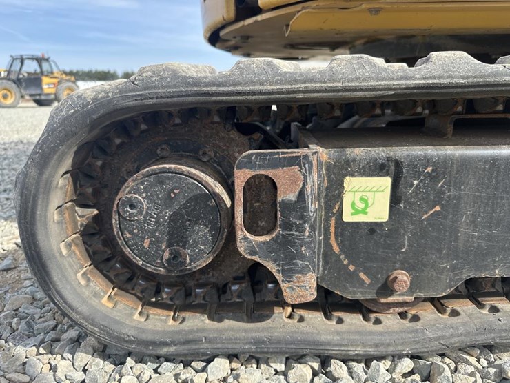 caterpillar-301.7-image-54
