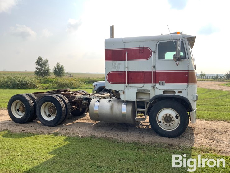 1986-cummins-855-image-4