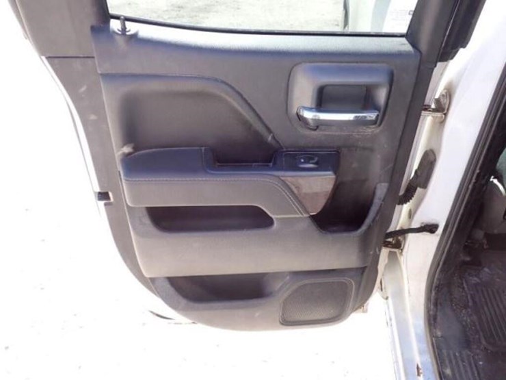 2016-gmc-sierra-1500-image-36