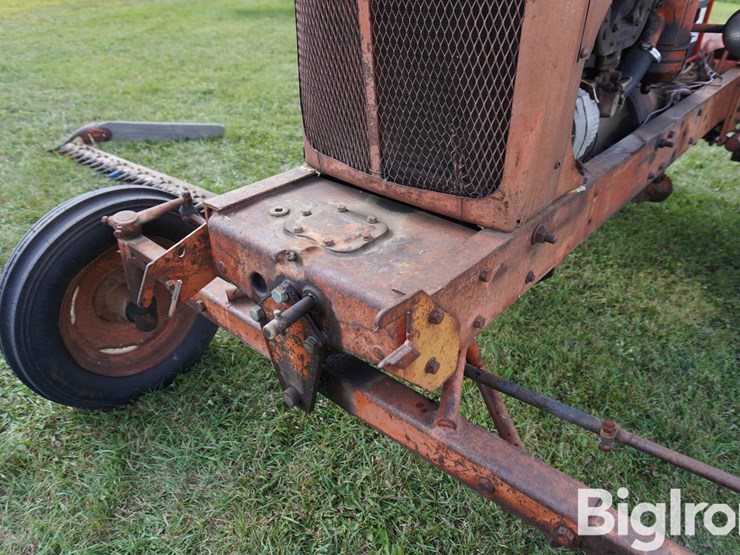 1953-allis-chalmers-wd45-image-10