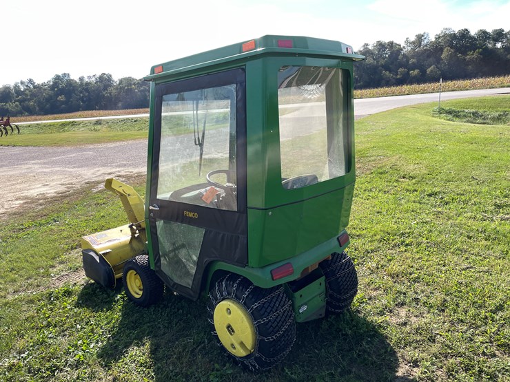 john-deere-345-image-7