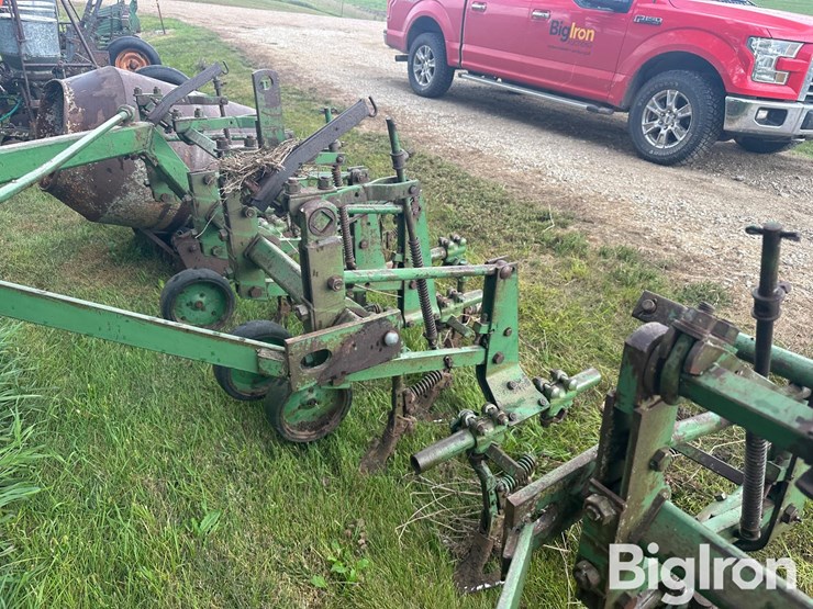 john-deere-36-image-12