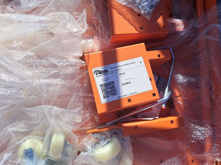 pallet-fork-mount-safety-basket-image-4