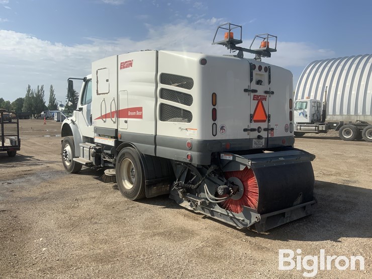 2015-elgin-broom-bear-image-7