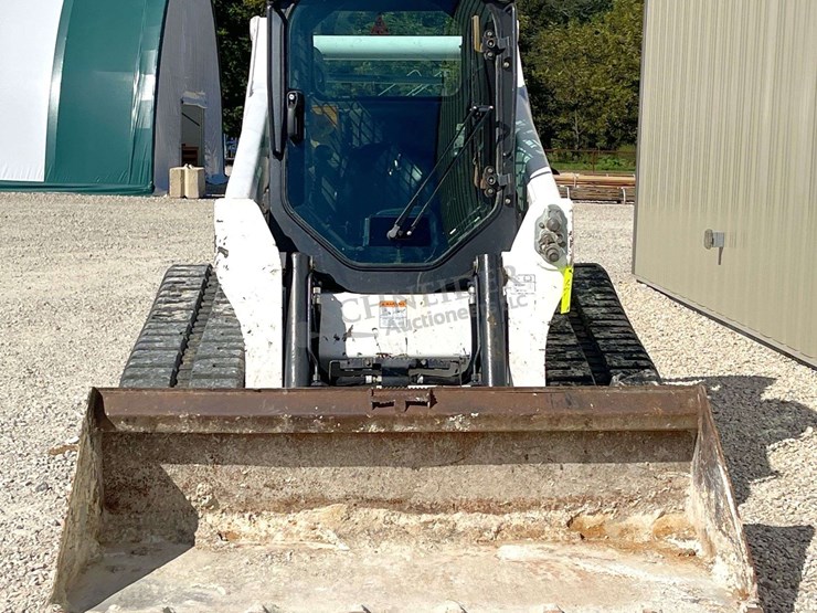 2016-bobcat-t750-image-8