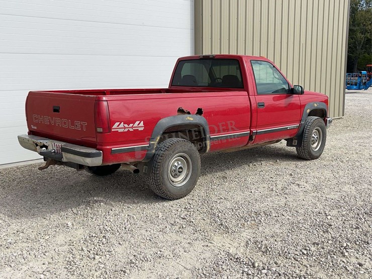 1999-chevrolet-2500-image-3