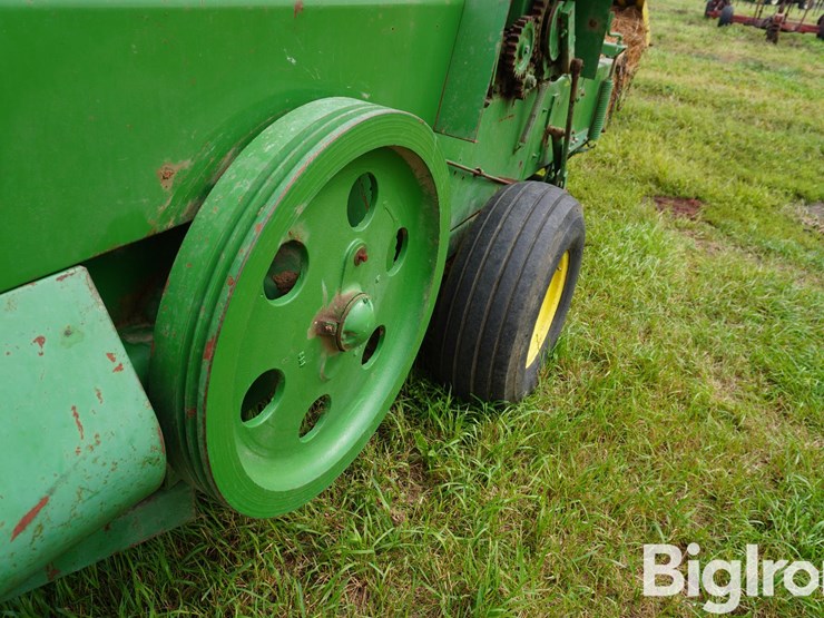 1980-john-deere-336-image-15