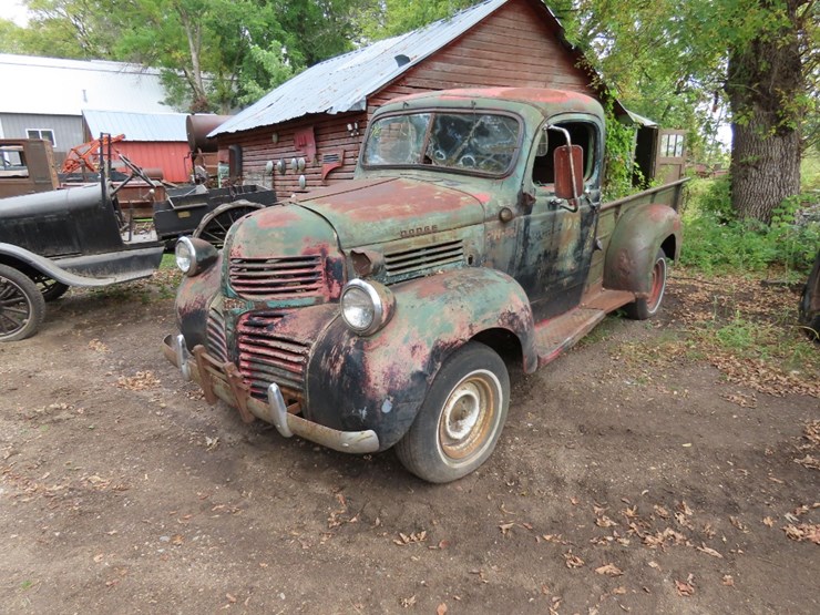 1946-dodge-pickup-image-3