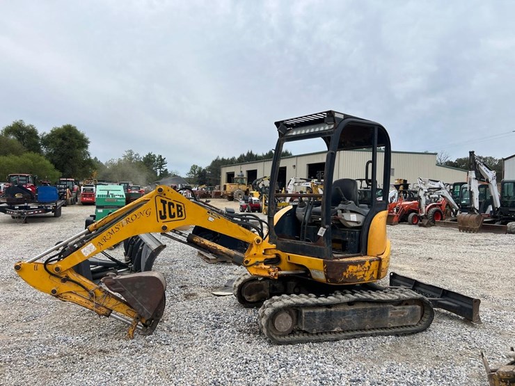 jcb-8032-image-1