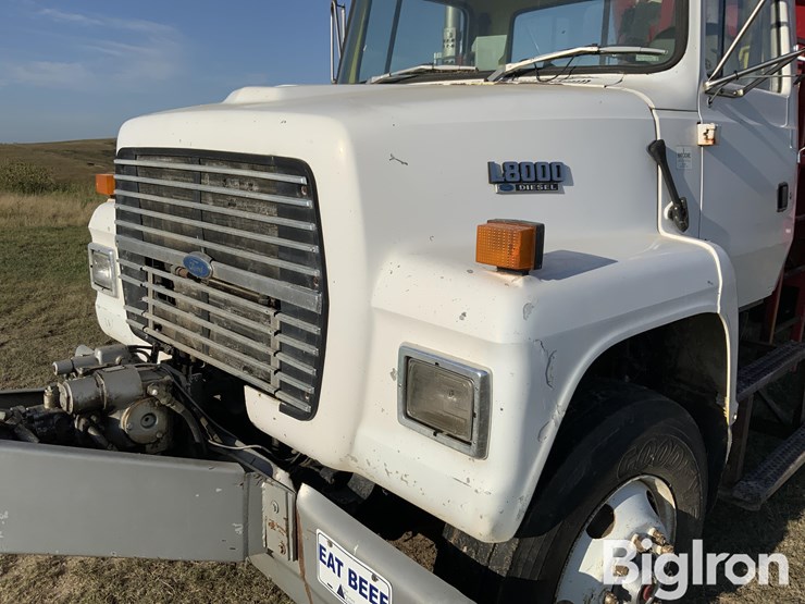 1993-ford-ln8000-image-9