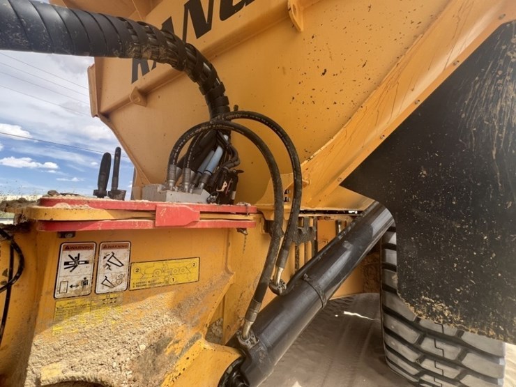 2019-volvo-a60h-image-15