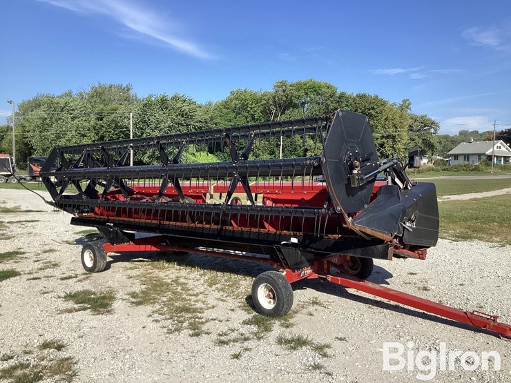 2005-case-ih-1020-image-1