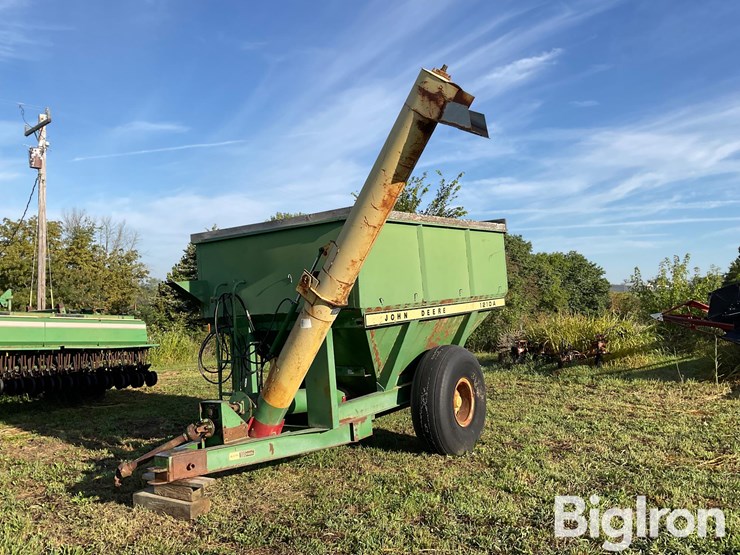 john-deere-1210a-image-1