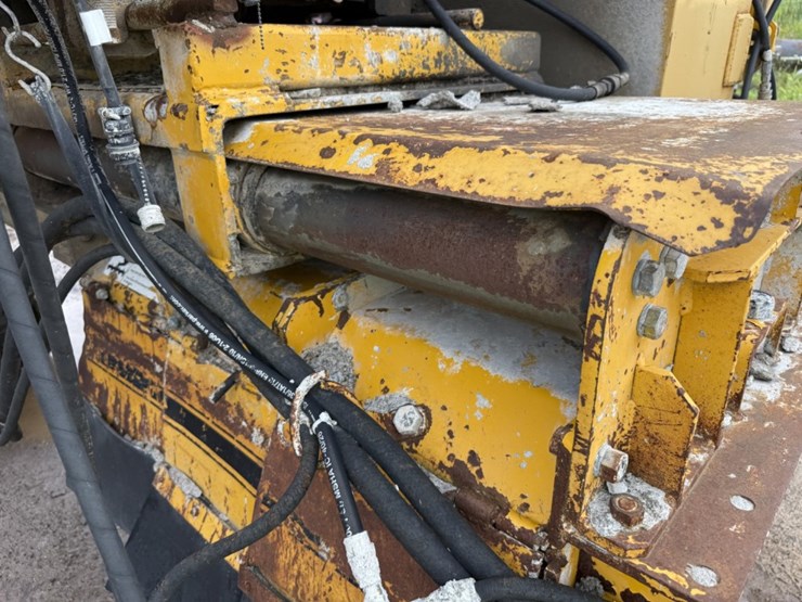 #1415-•-gomaco-gt3600-curb-machine-image-97