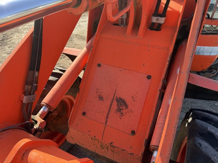 kubota-r520-image-11
