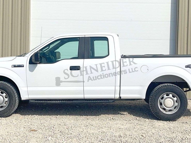 2017-ford-f150-image-4