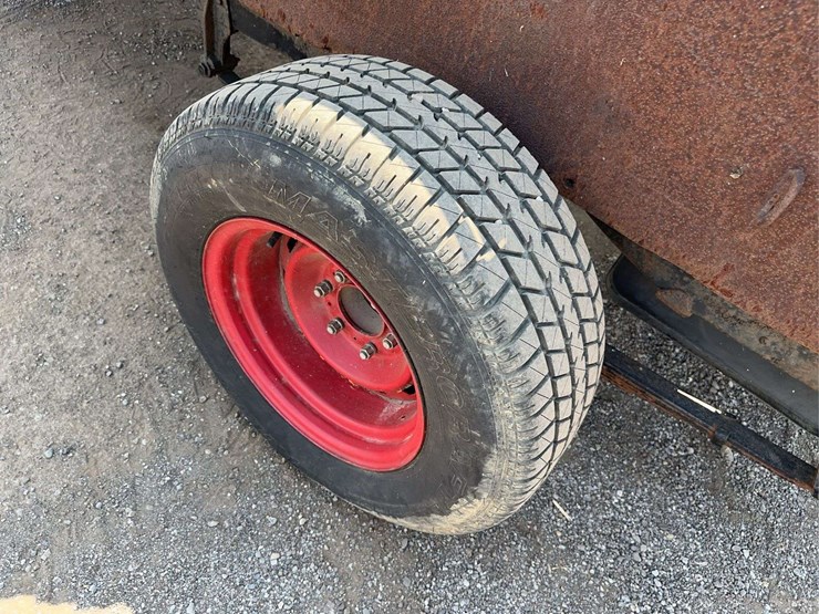 chevrolet-1/2-ton-regular-cab-pickup-image-5