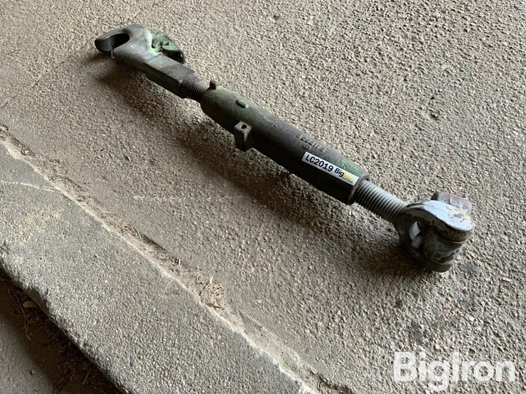 john-deere-30-image-1