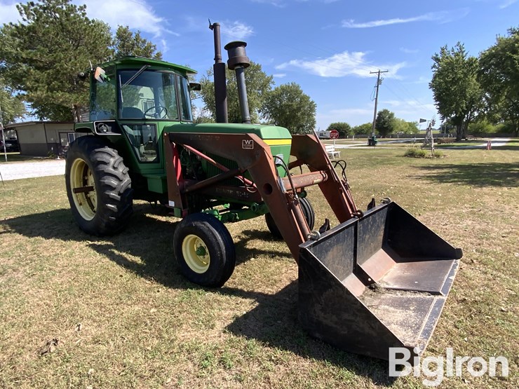1976-john-deere-4430-image-3