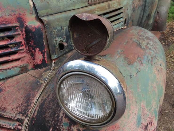 1946-dodge-pickup-image-12