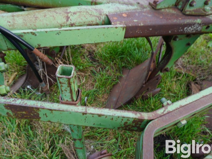 john-deere-4200-image-8