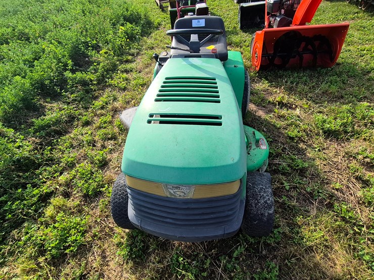 john-deere-la-image-2